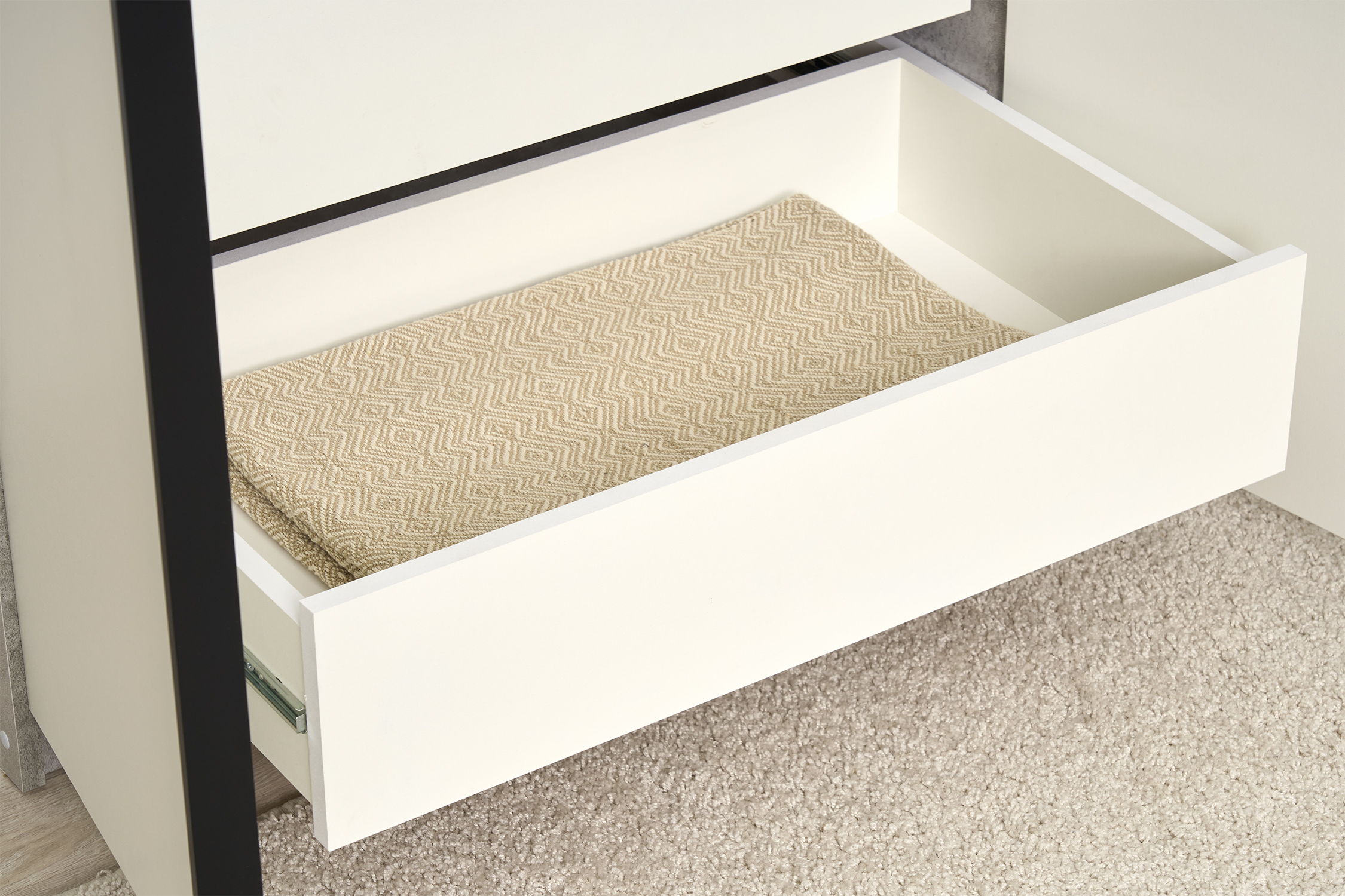 Шкаф 2-х створчатый Тивина цемент светлый / белый шагрень