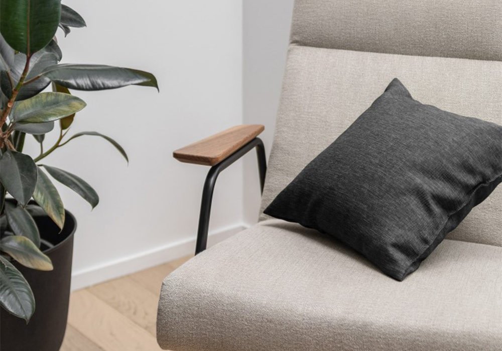 Подушка декоративная Волшебная ночь 40х40 см рогожка, темно-серая