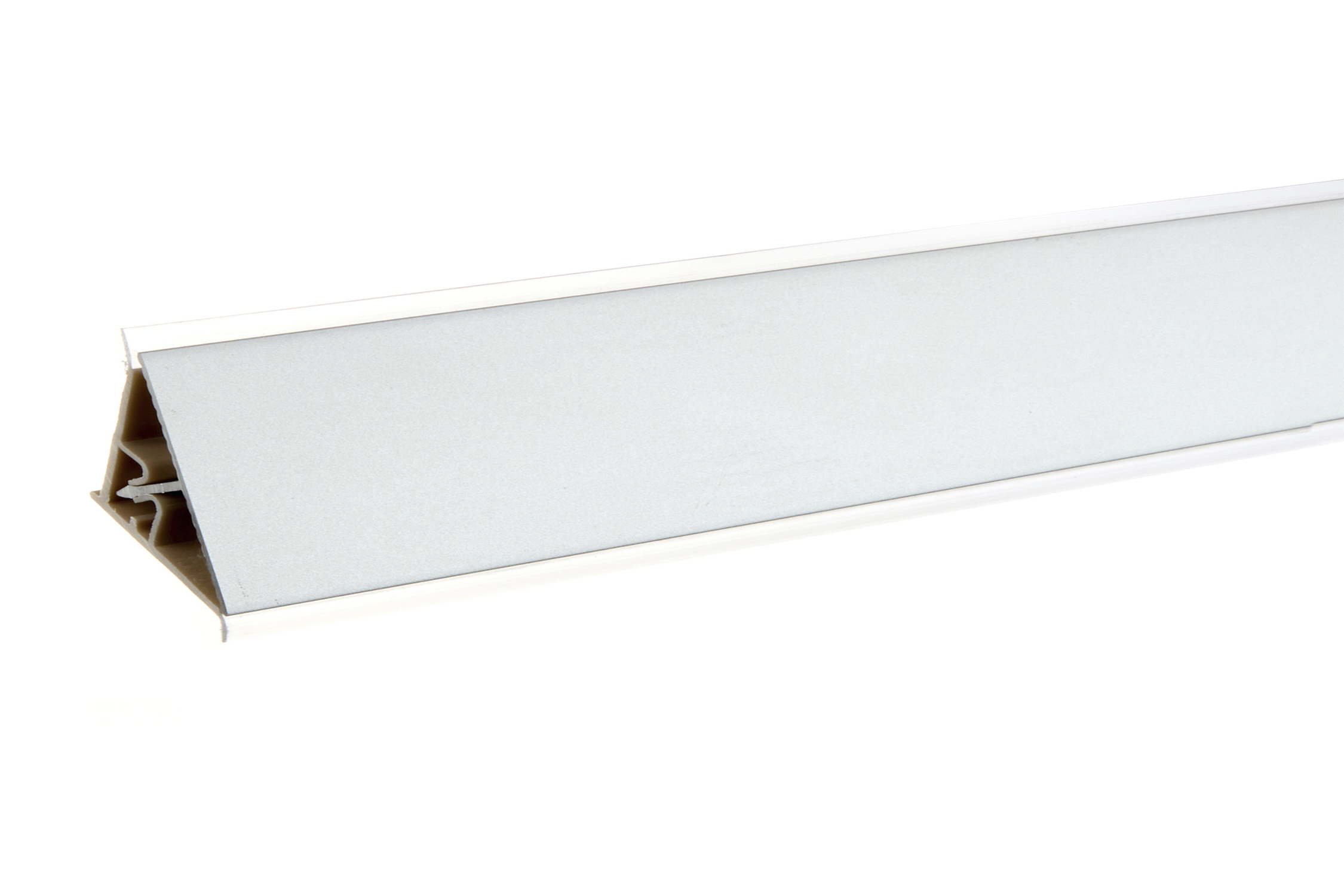 Плинтус алюминиевый Плато серебро