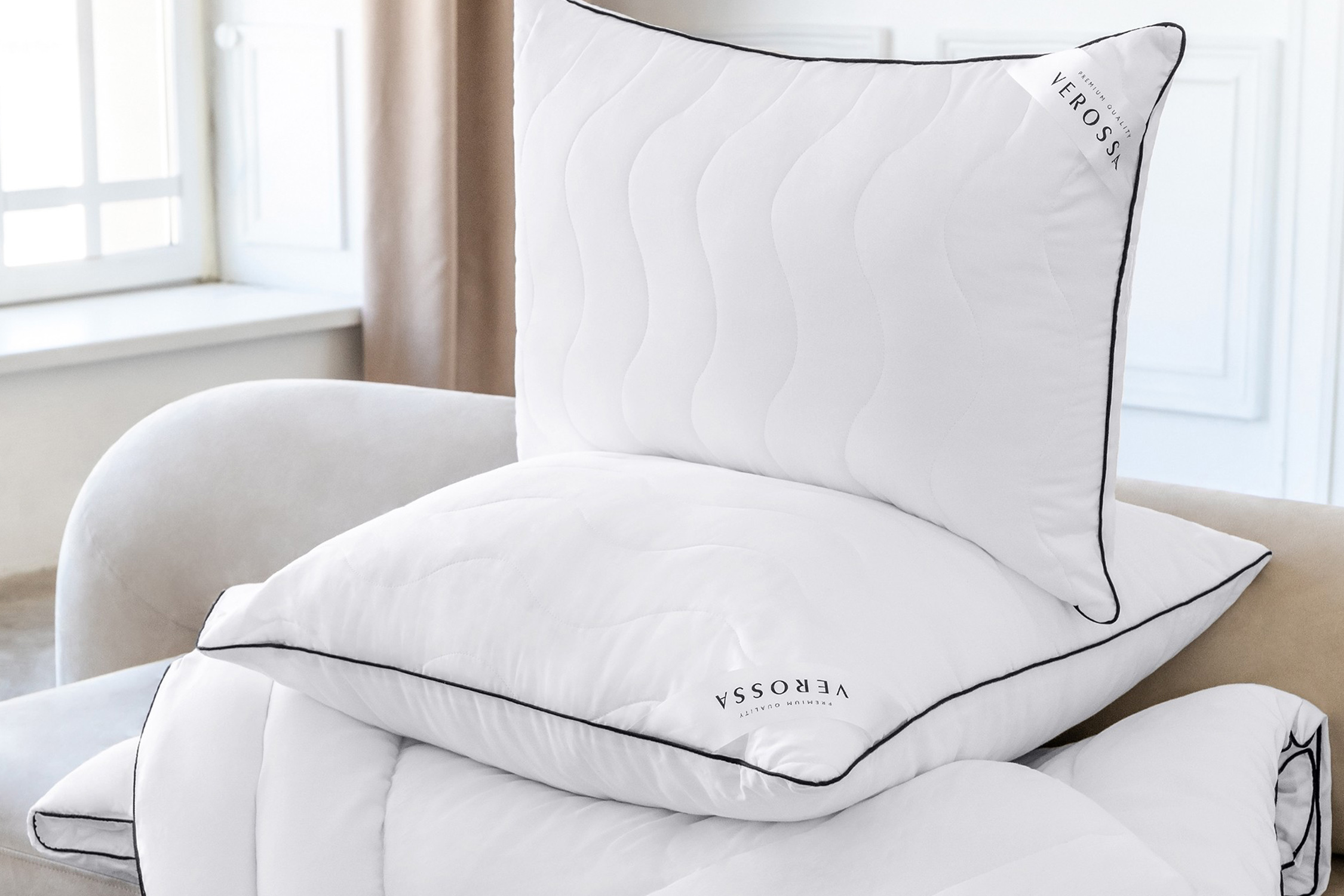 Подушка сатиновая Verossa Silk