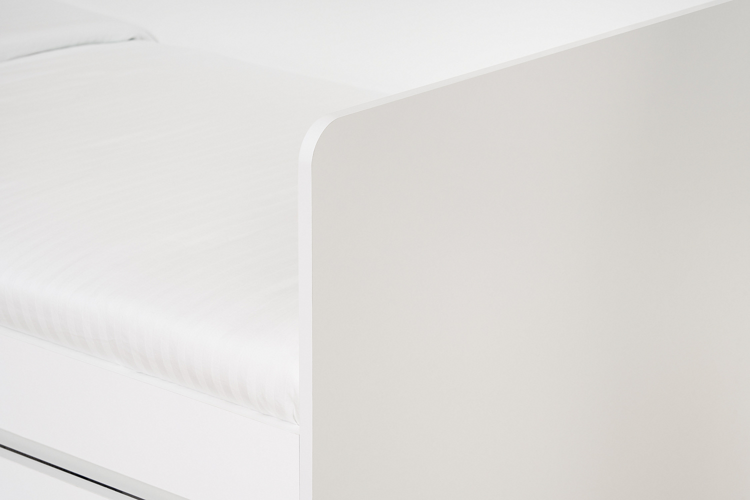 Кровать Челси 0.8 м белый / белый глянец