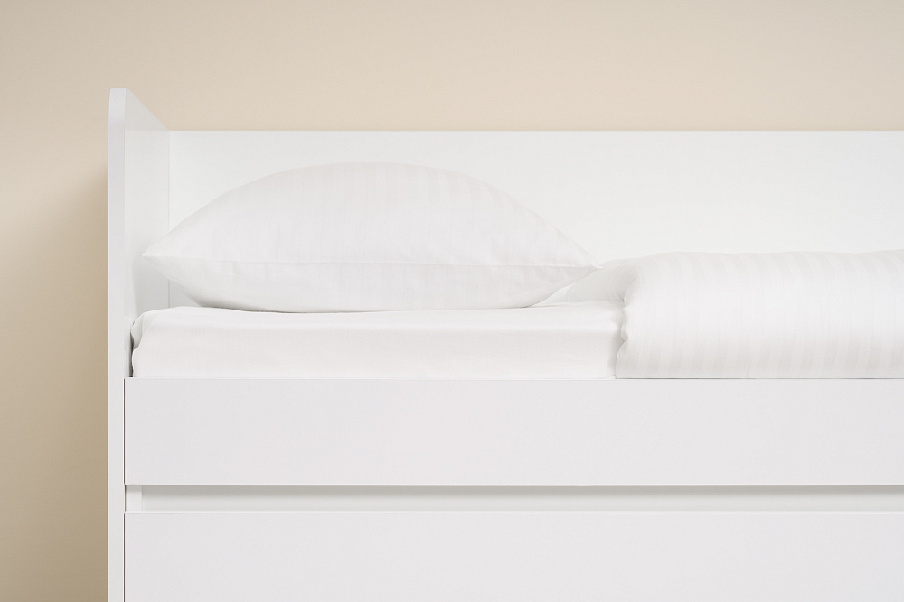 Кровать Челси 0.8 м белый / белый глянец