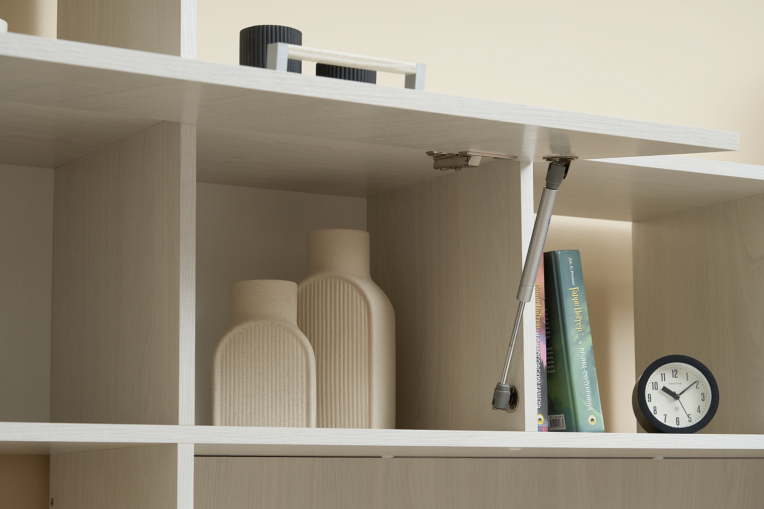 Стенка Белла ясень белый