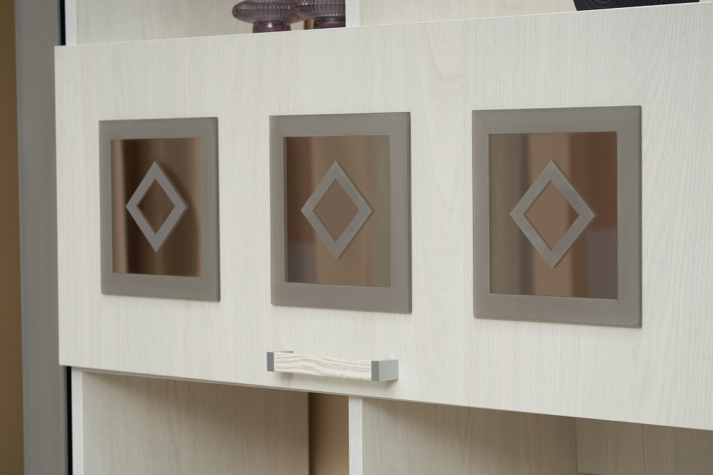 Стенка Белла ясень белый