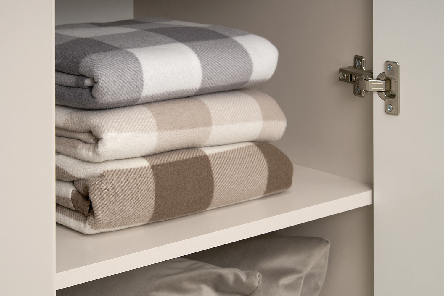 Шкаф 3-х створчатый Пандора кашемир / айриш