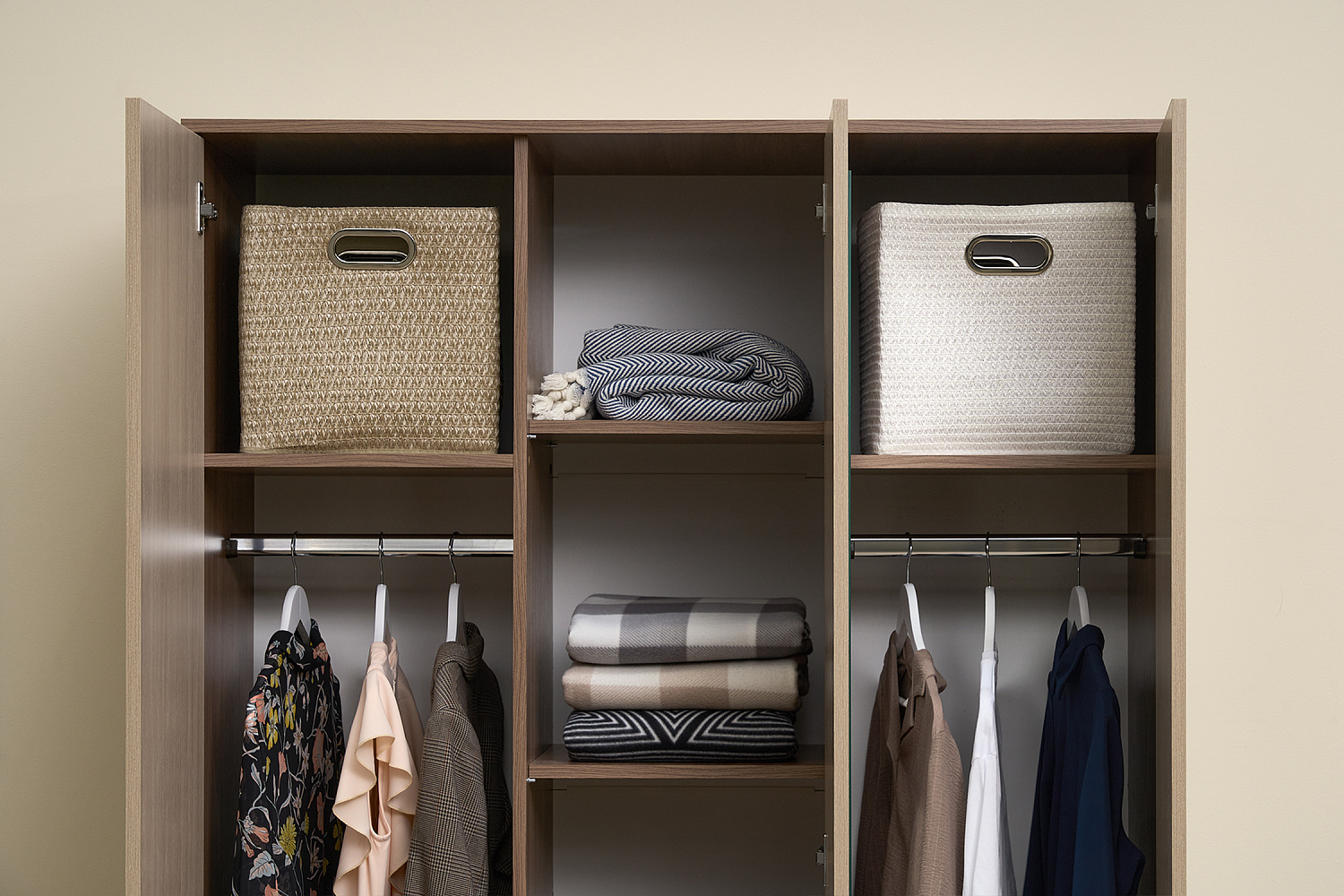 Шкаф Трио ясень шимо темный / ясень шимо светлый