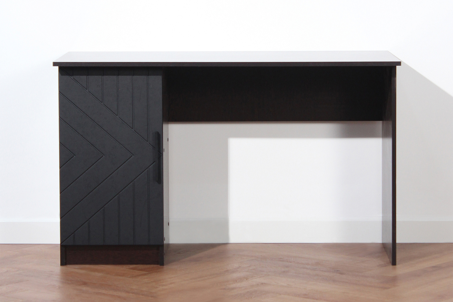 Стол компьютерный Копенгаген со створкой венге / черный матовый