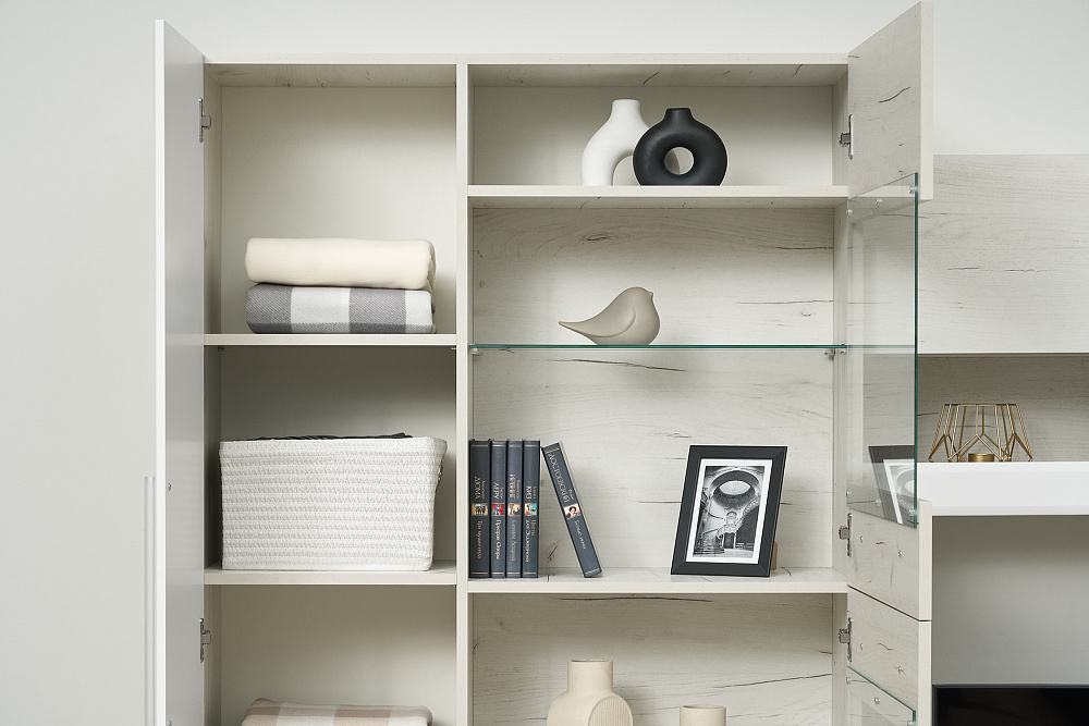 Стенка Сафари дуб крафт белый / матовый белый софт        