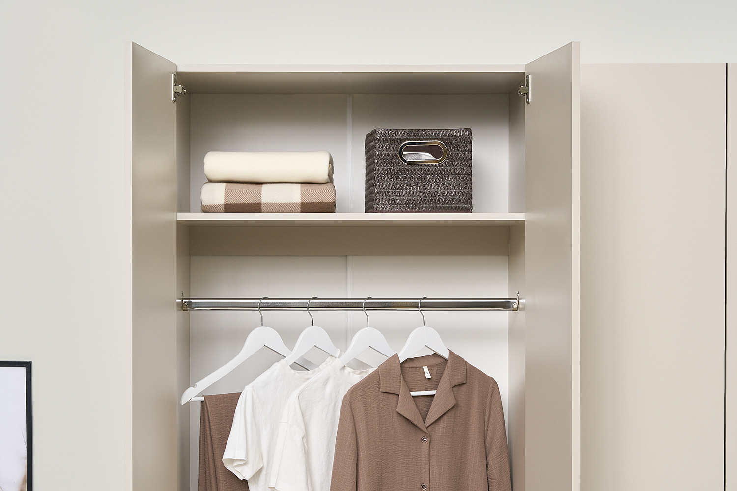 Гардеробная Теларо №2 кашемир