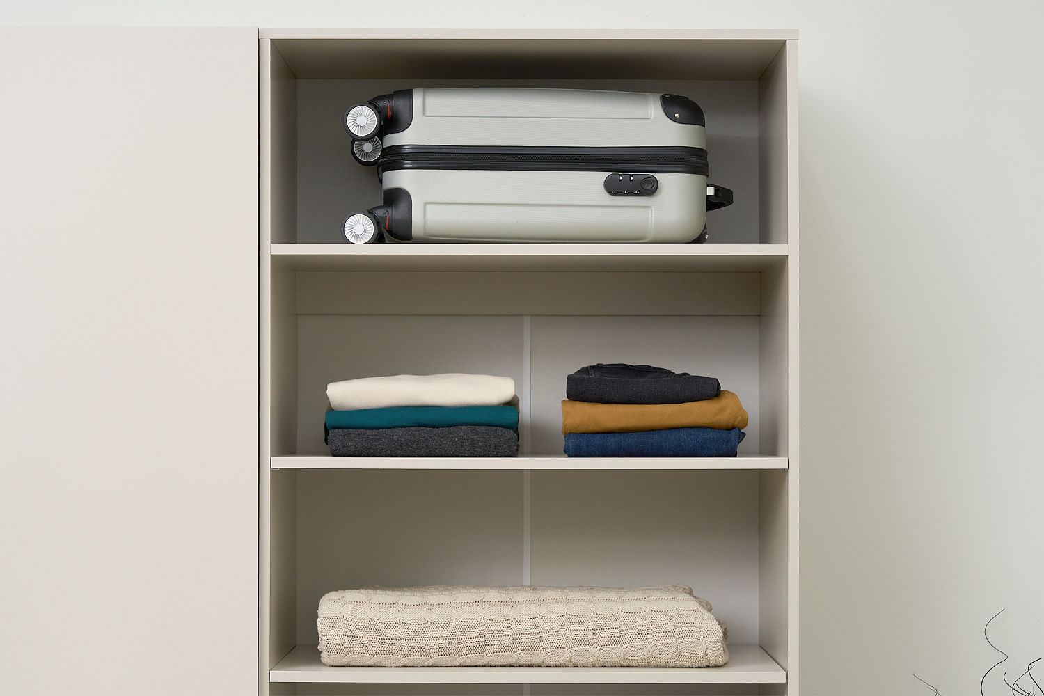 Гардеробная Теларо №4 кашемир