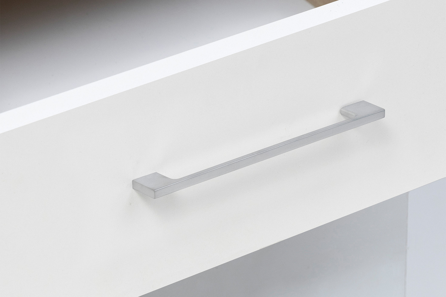 Ручка мебельная AK705 128 матовый хром