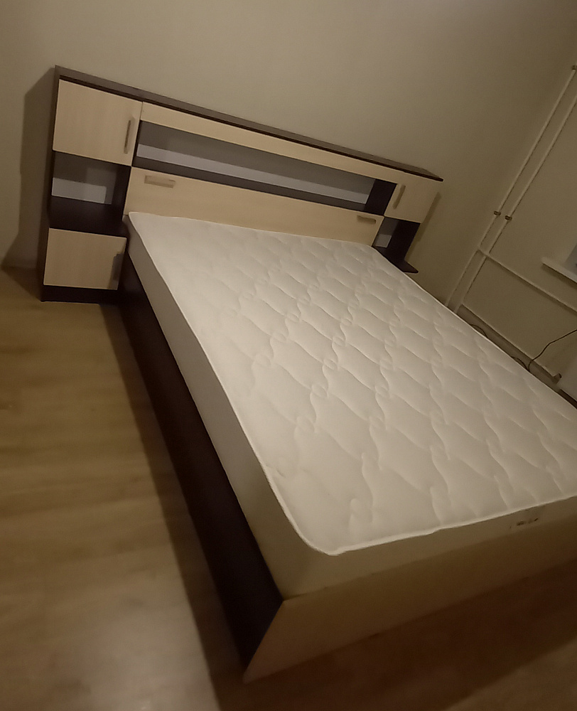 Кровать Бассо 1.6 м с надстройкой и тумбами дуб крафт / графит