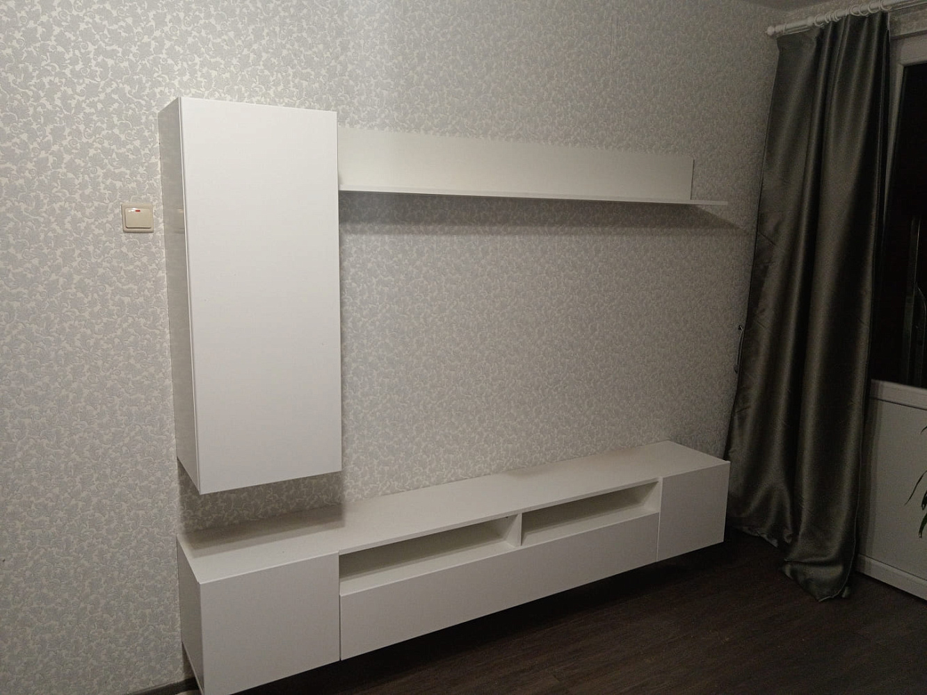 Стенка Соло-16 белый / белый глянец