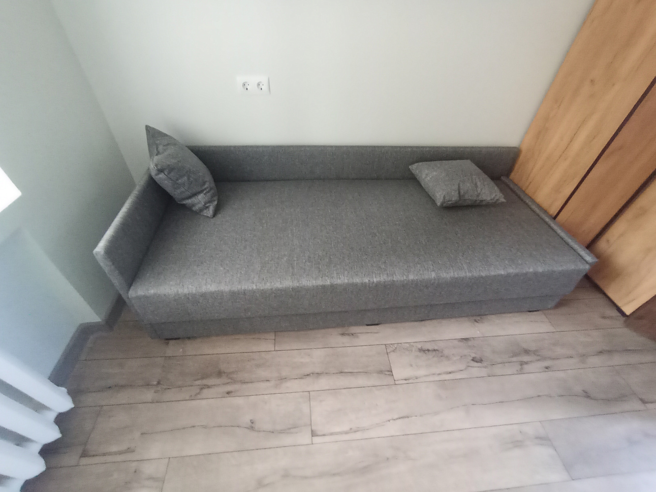 Тахта Гарди серая