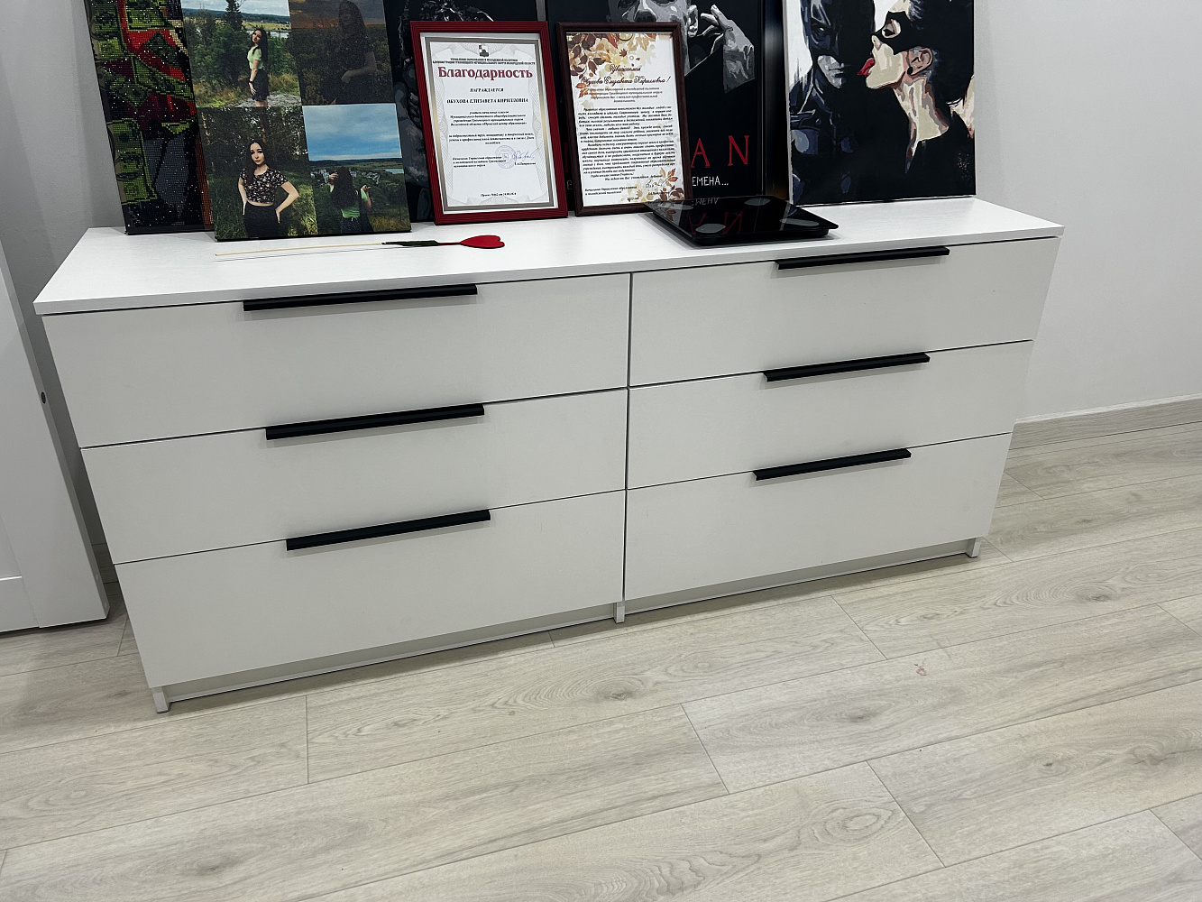 Комод с 6-ю ящиками Тивина белый текстурный