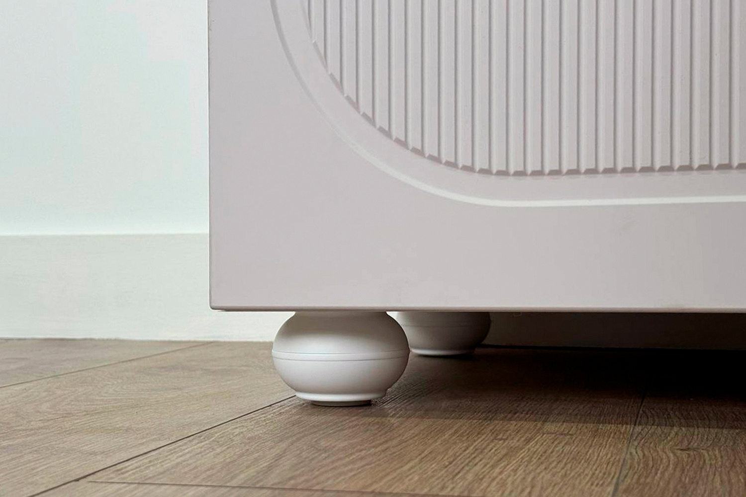 Комод Милана белое дерево / сакура