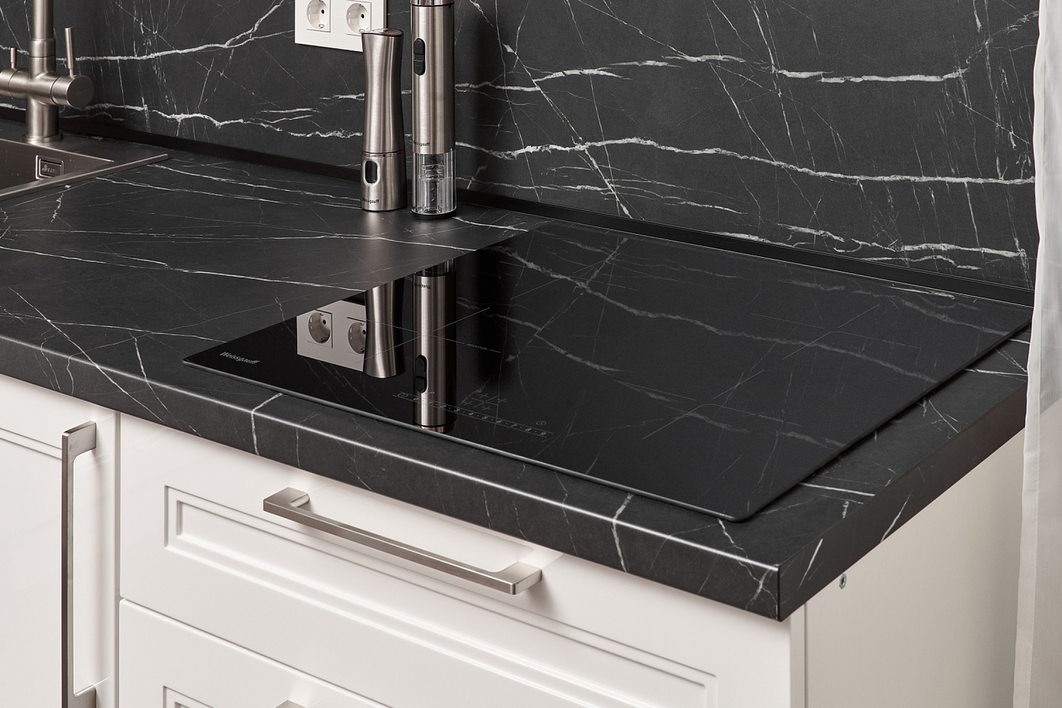 Индукционная варочная панель HI 632 BSC