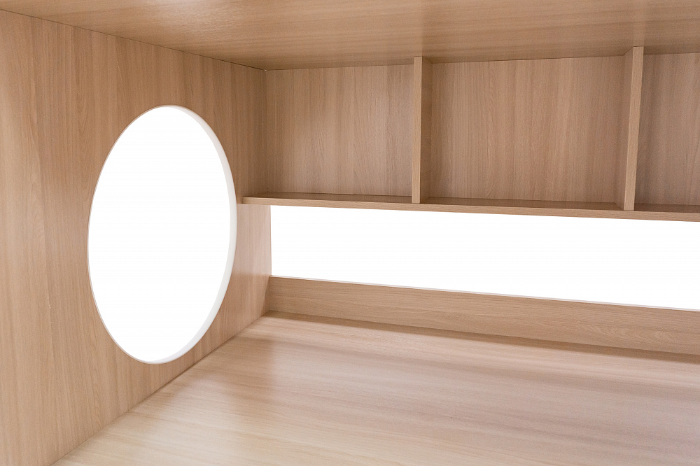 Кровать-чердак Сказка ясень шимо темный / ясень шимо светлый