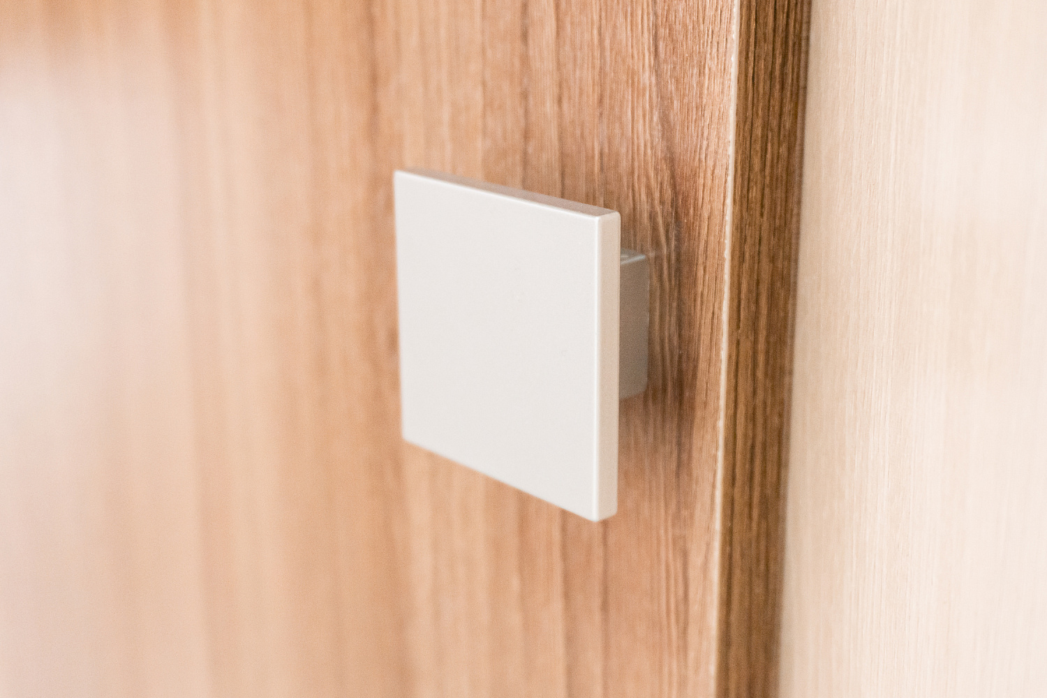 Кровать-чердак Сказка ясень шимо темный / ясень шимо светлый