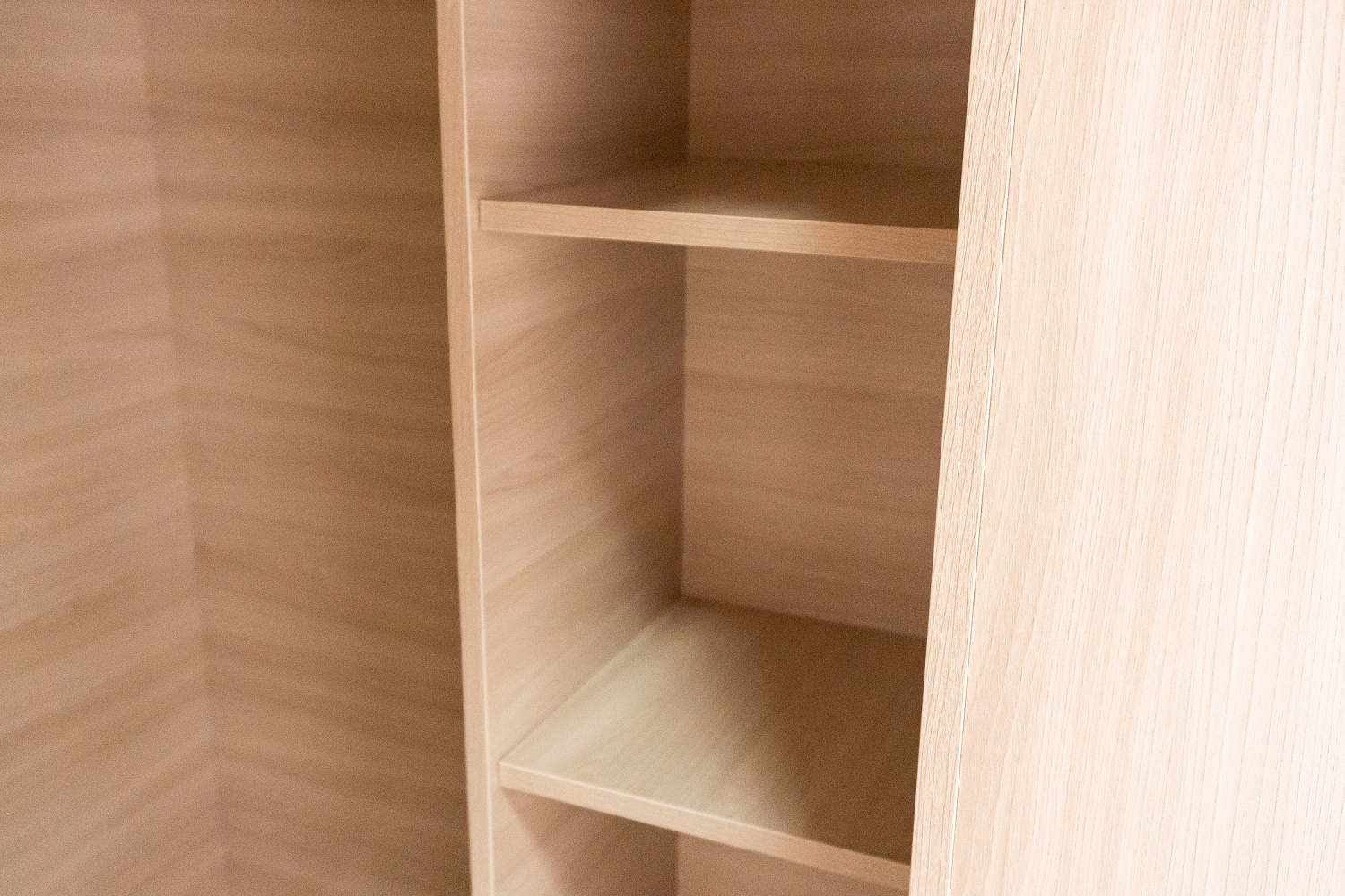 Кровать-чердак Сказка ясень шимо темный / ясень шимо светлый