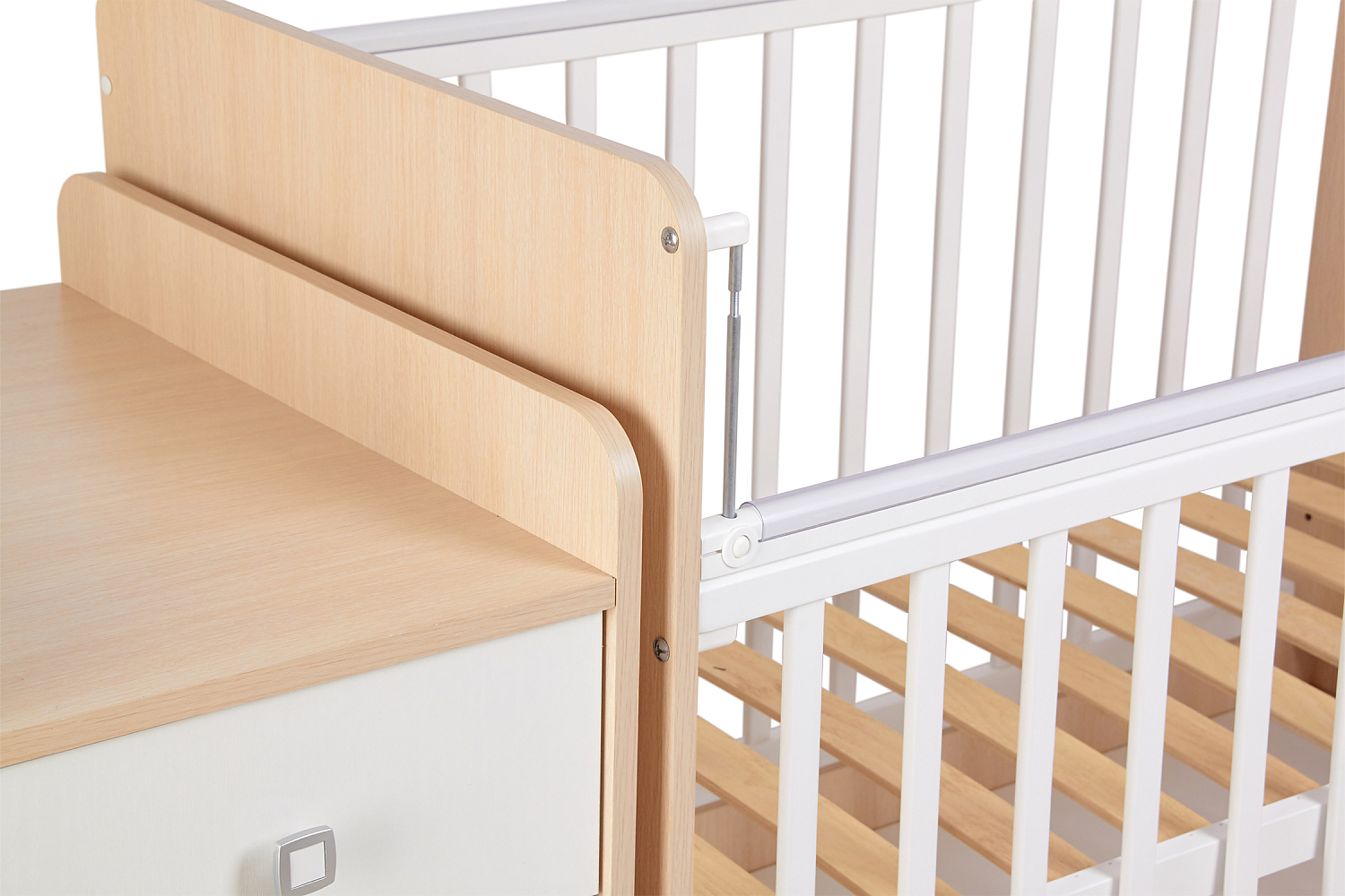 Кровать детская Фея 1100 дуб пастельный / белый