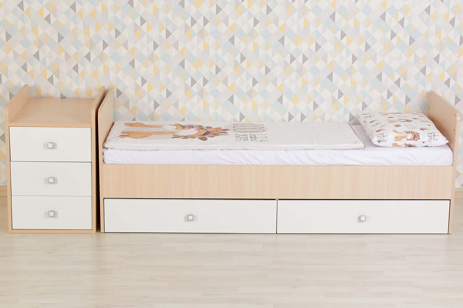 Кровать детская Фея 1100 дуб пастельный / белый