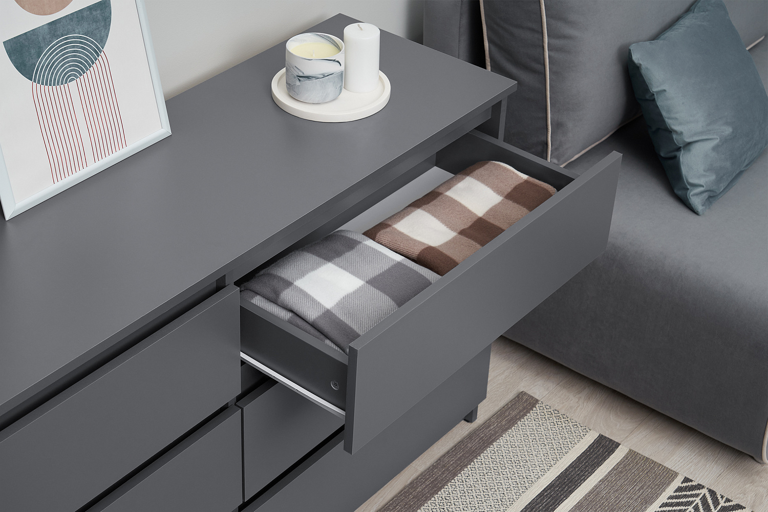 Комод с 6-ю ящиками Эккервуд графит серый