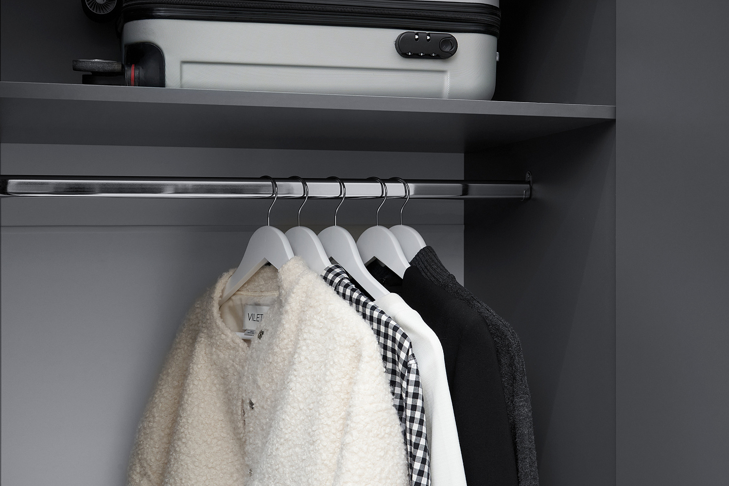 Шкаф 3-х створчатый Тивина графит серый