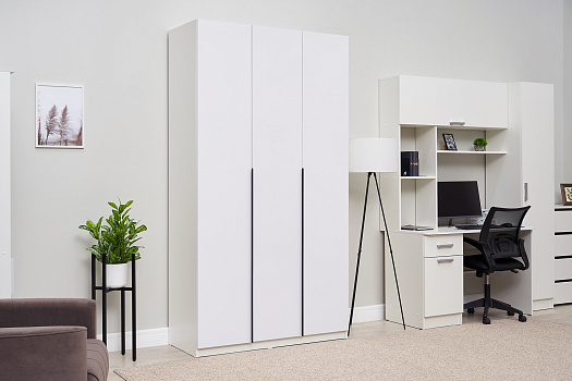 Шкаф 3-х створчатый Тивина белый / белый глянец