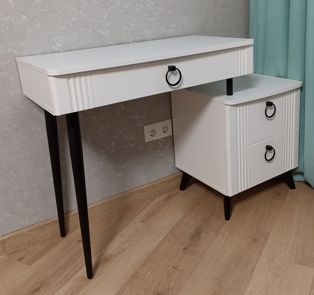 Туалетный столик Ева белое дерево / белый матовый