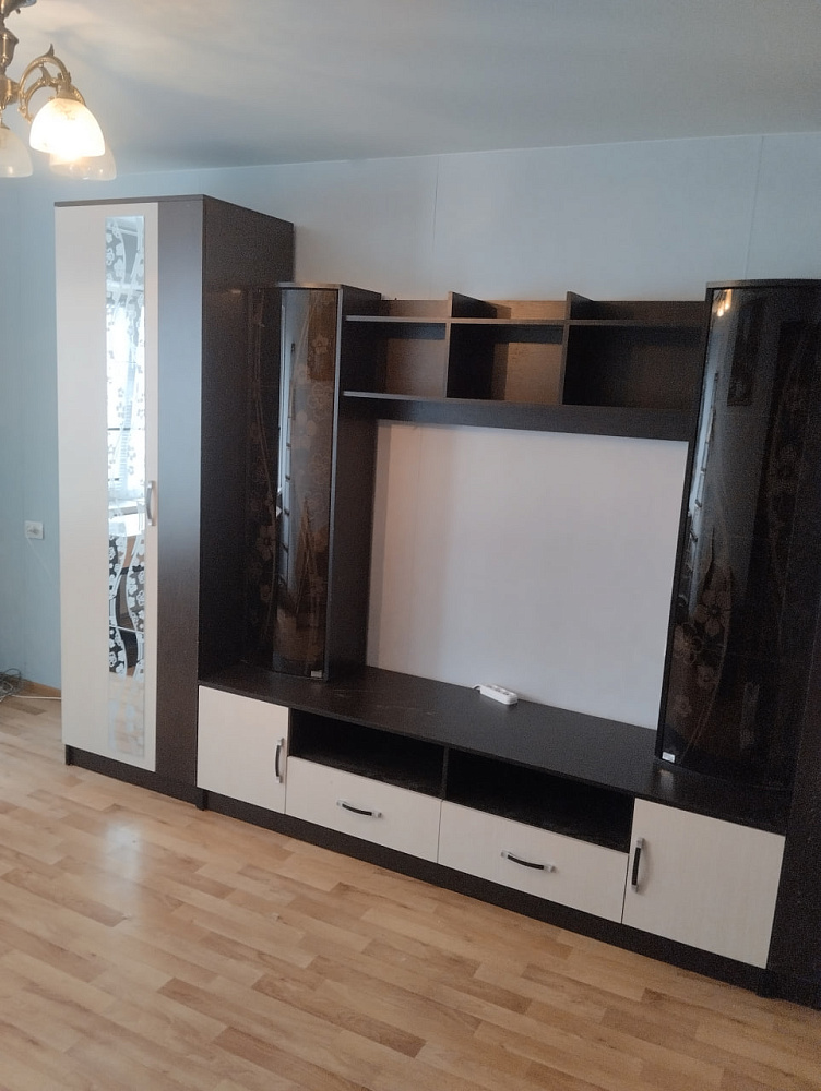 Стенка Марта-15 прямая венге / дуб белфорд