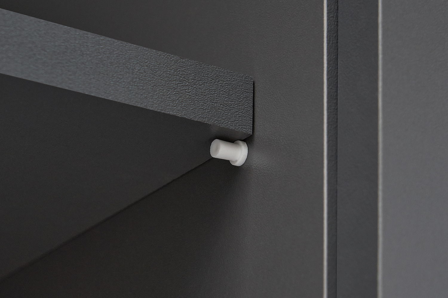 Буфет Эккервуд графит серый