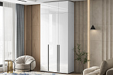 Шкаф 3-х створчатый с антресолью Норд белый / белый глянец холодный