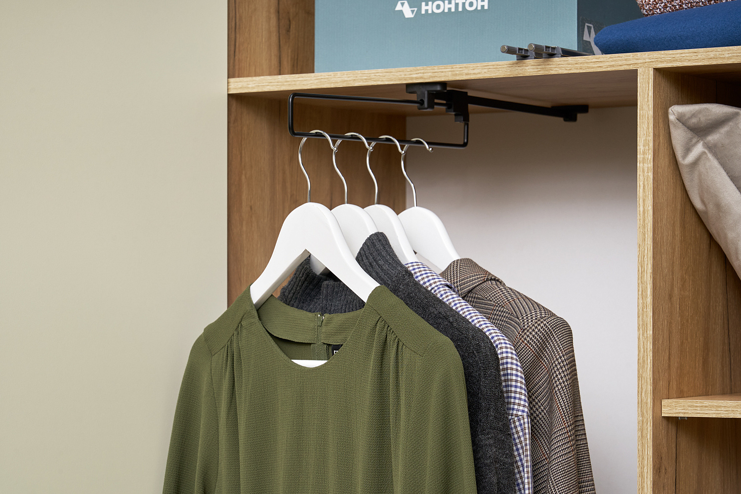 Шкаф 2-х дверный Челси Color дуб крафт / слоновая кость / глиняный серый