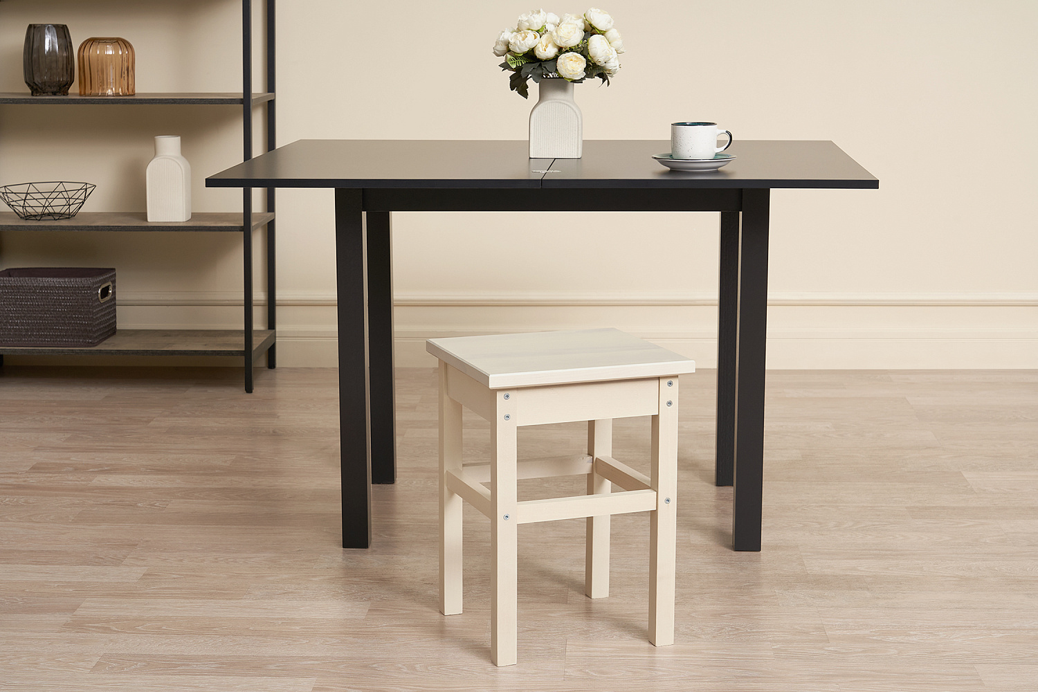 Табурет на прямых ножках массив выбеленная береза