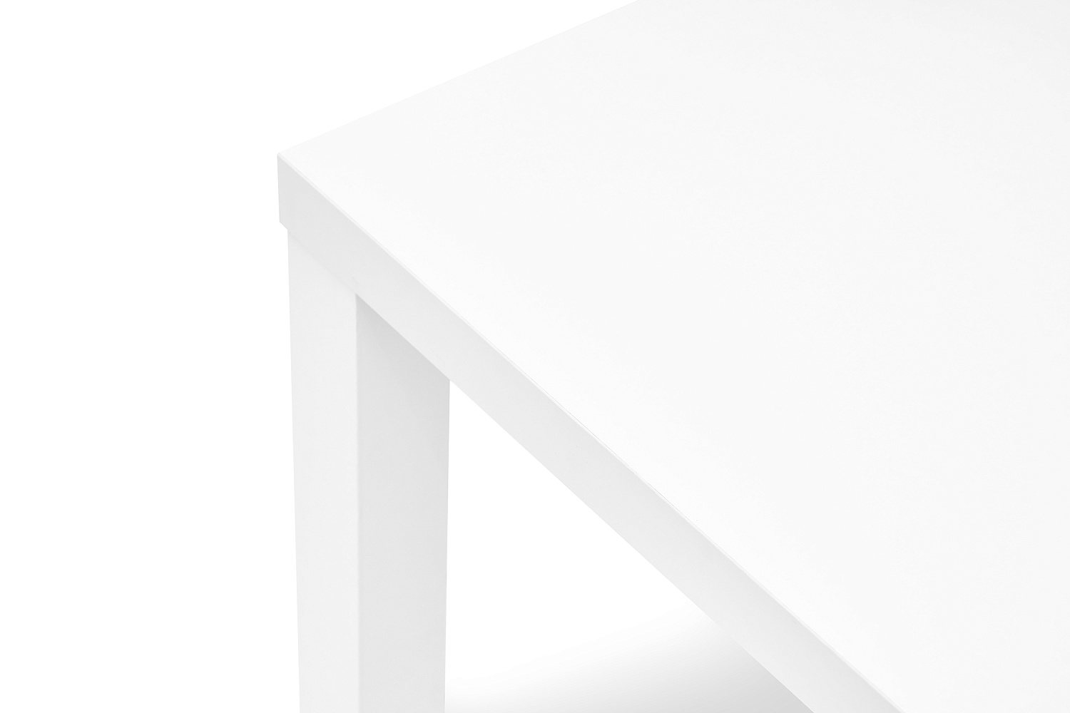 Кофейный столик белый