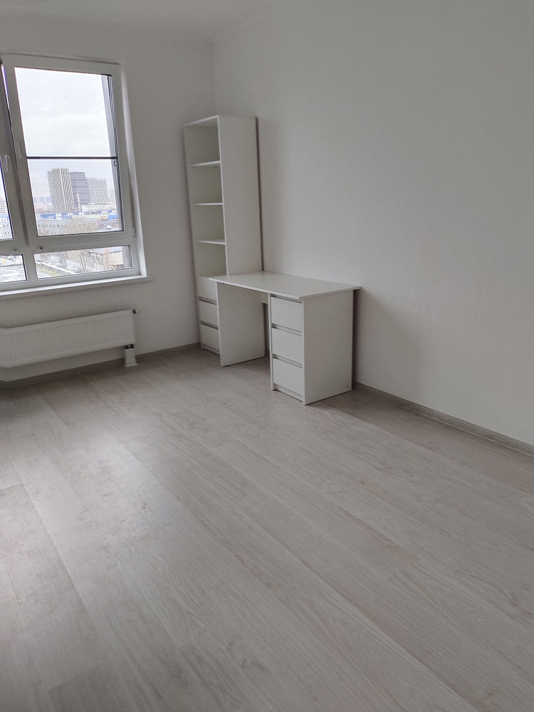 Стол письменный Айден белый