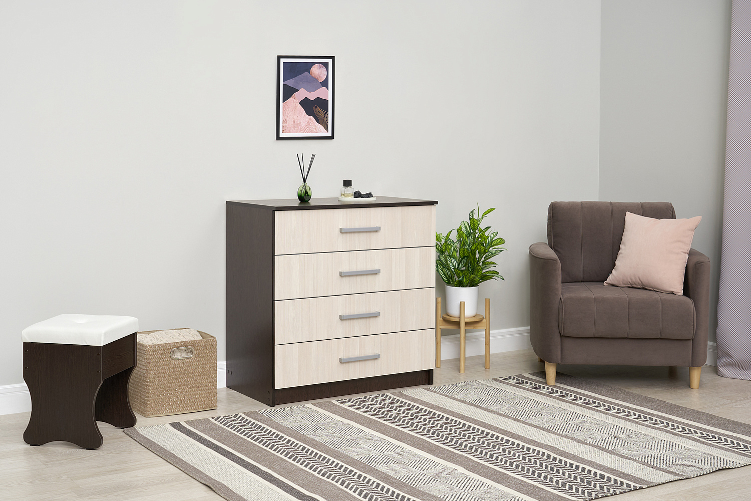 Комод с 4-мя ящиками Фиеста венге / лоредо