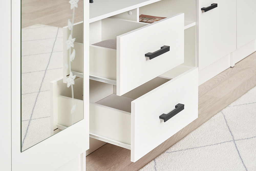 Гостиная Марта-11 белая