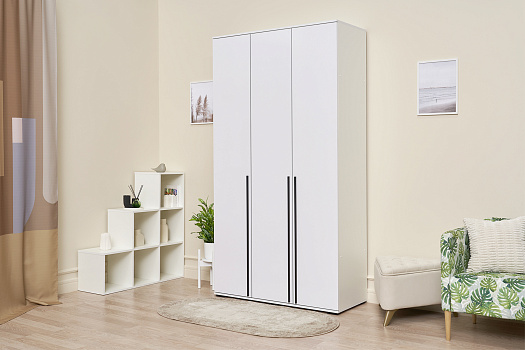 Шкаф 3-х створчатый Норд белый / белый глянец холодный