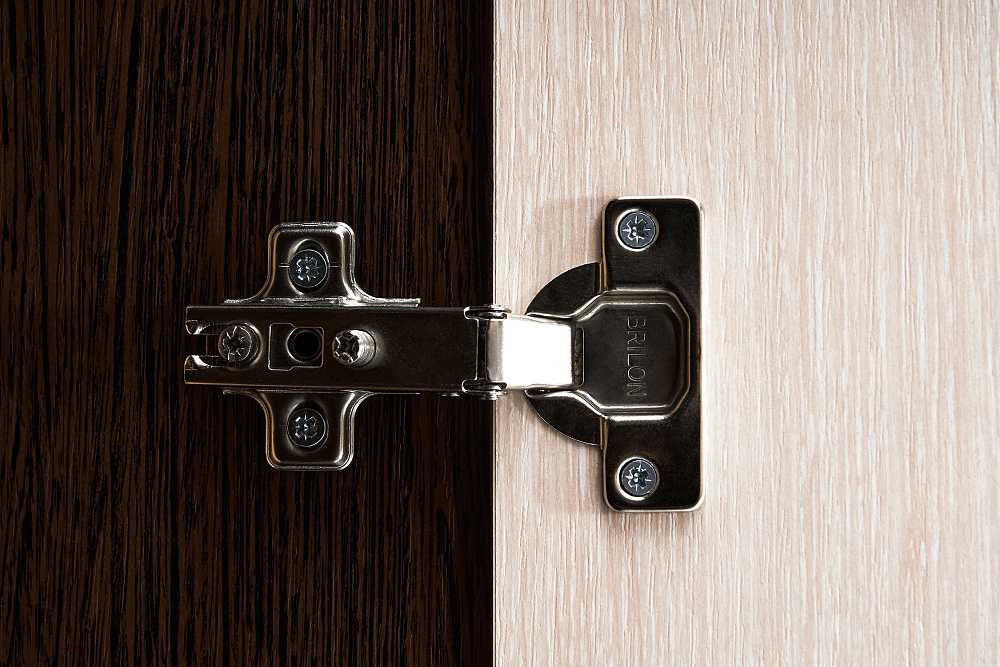 Шкаф 2-х створчатый с зеркалом Ронда ШК-20 венге / дуб белфорд