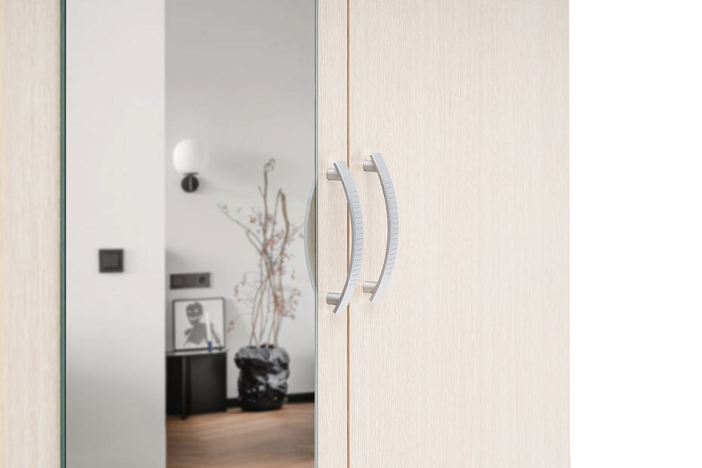 Шкаф 2-х створчатый с зеркалом Ронда ШК-20 венге / дуб белфорд