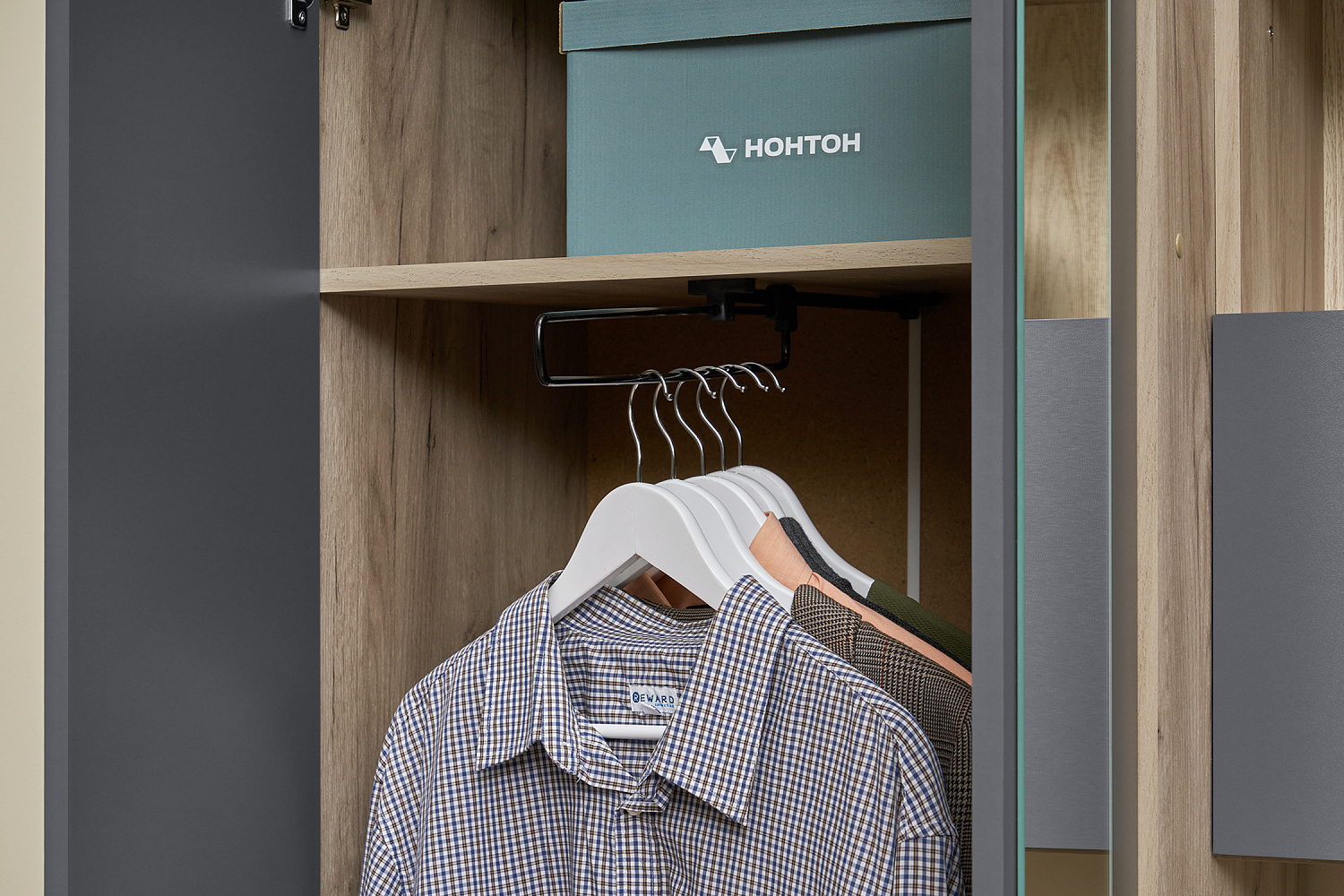 Гостиная Герда дуб крафт серый / серый графит