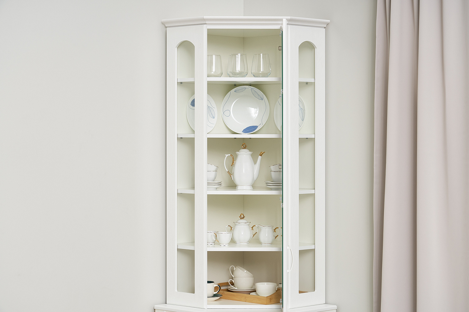 Буфет Констанция угловой белый матовый