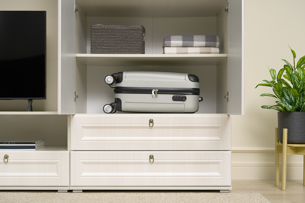 Стенка Престиж-1 №4 cандал светлый