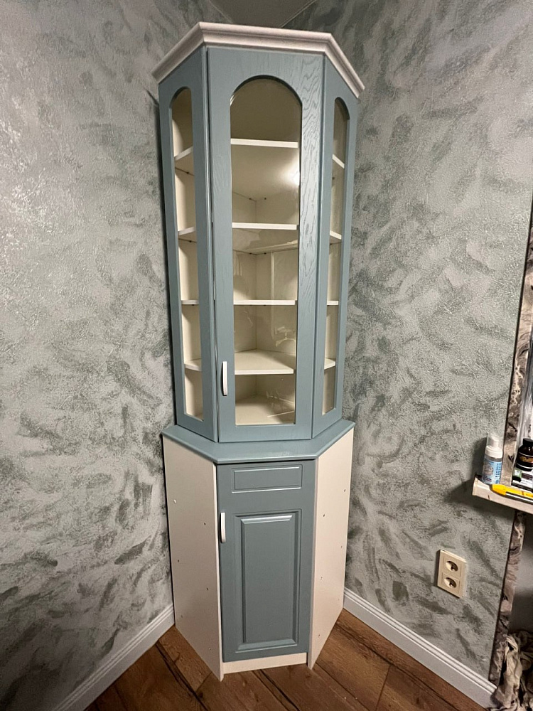 Буфет Констанция угловой белый матовый / голубой