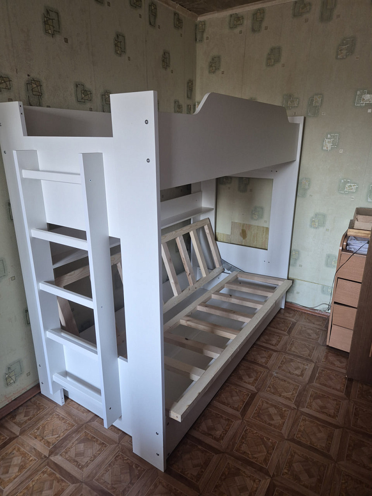 Двухъярусная кровать с диван-кроватью темно-серый / белый