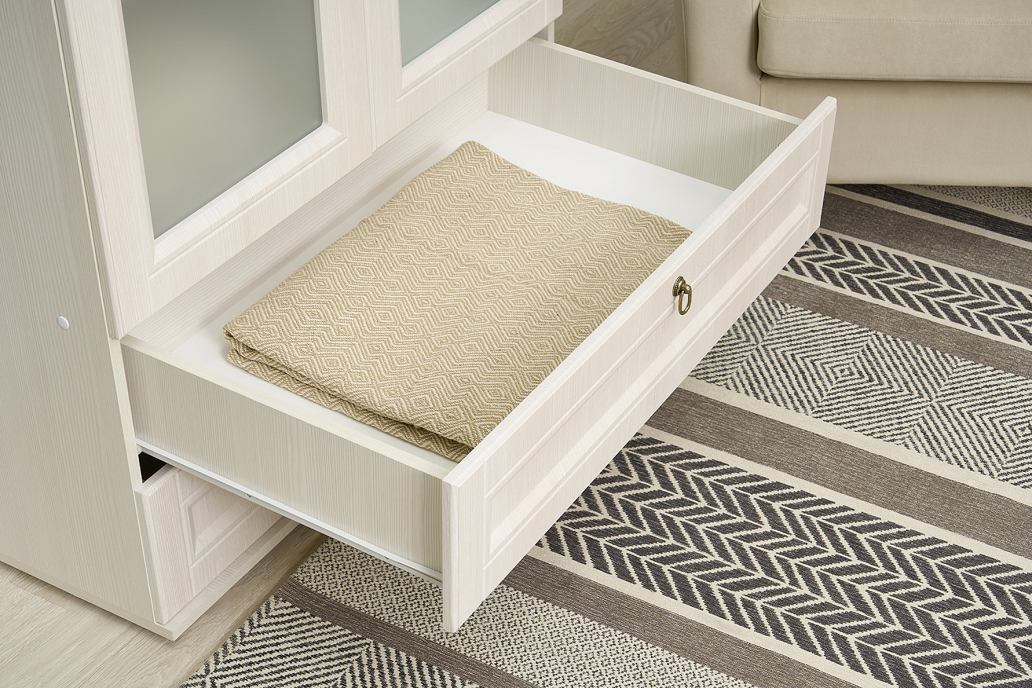 Шкаф со стеклом Престиж-1