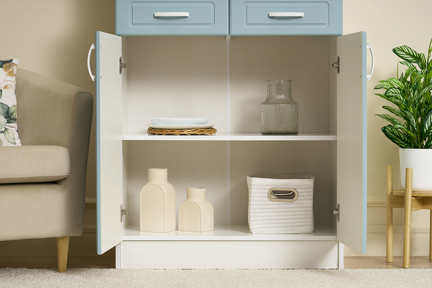 Буфет Констанция 2-х створчатый голубой