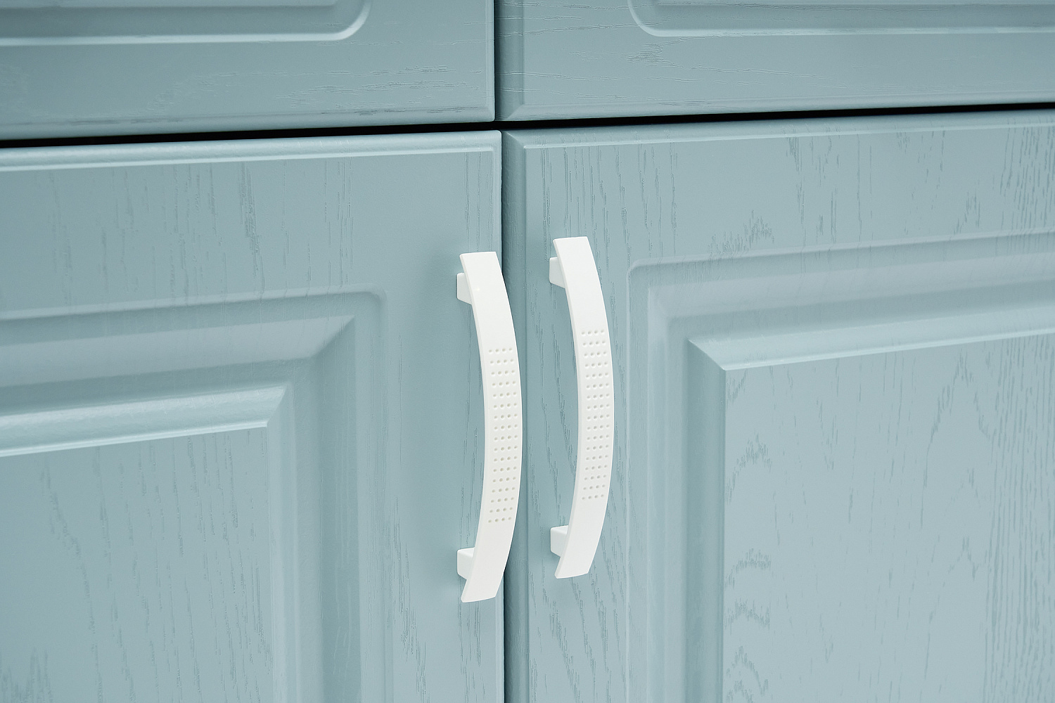 Буфет Констанция 2-х створчатый голубой